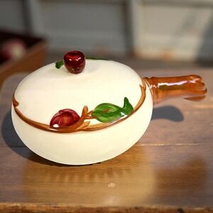 Vintage Franciscan Apple Individual Casserole Ramekin w/ Handle & Lid FA-14
